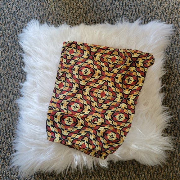 Tall and Curvy LuLaRoe Rust Gold Southwest Geometric Buttery Soft Leggings TC - Picture 15 of 16